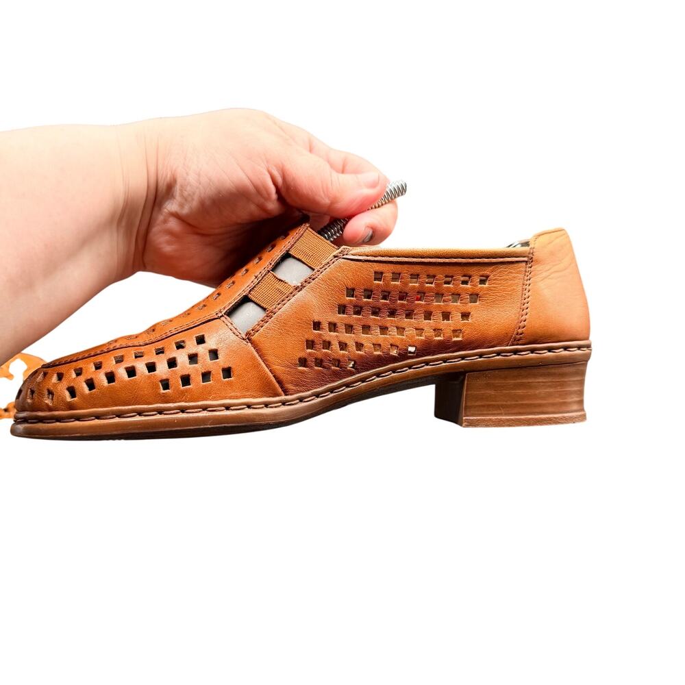 Rieker Leather Cutout Loafers Block Heel Cognac Brown Women’s 6.5 - Picture 9 of 13